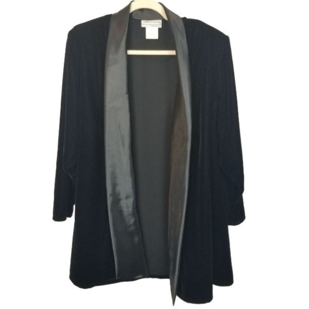 VTG Three Flags Womens 8 Black Velvet Blazer 3/4 S